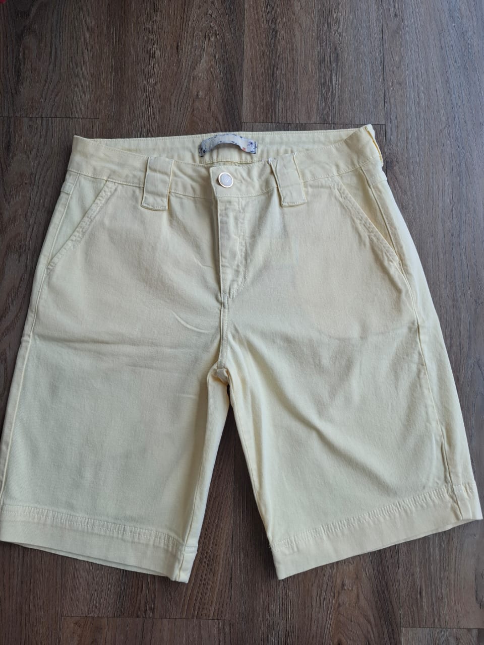 Bermuda sarja bolso faca amarela - Zampers