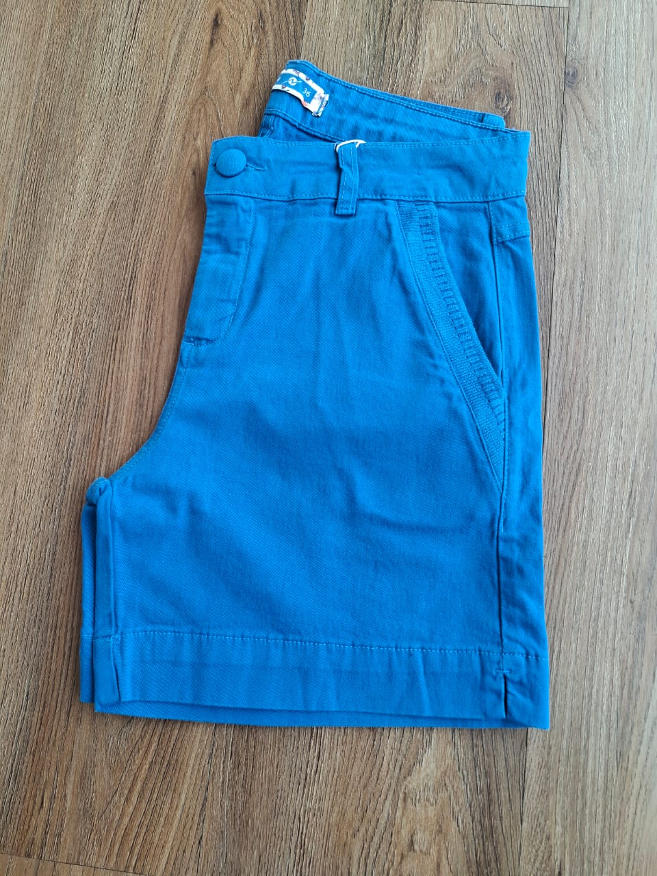 Bermuda sarja meia coxa azul denin - Zampers