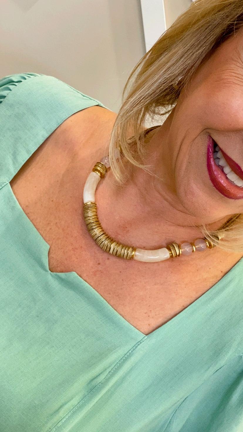 Vestido midi verdinho guipir com cinto