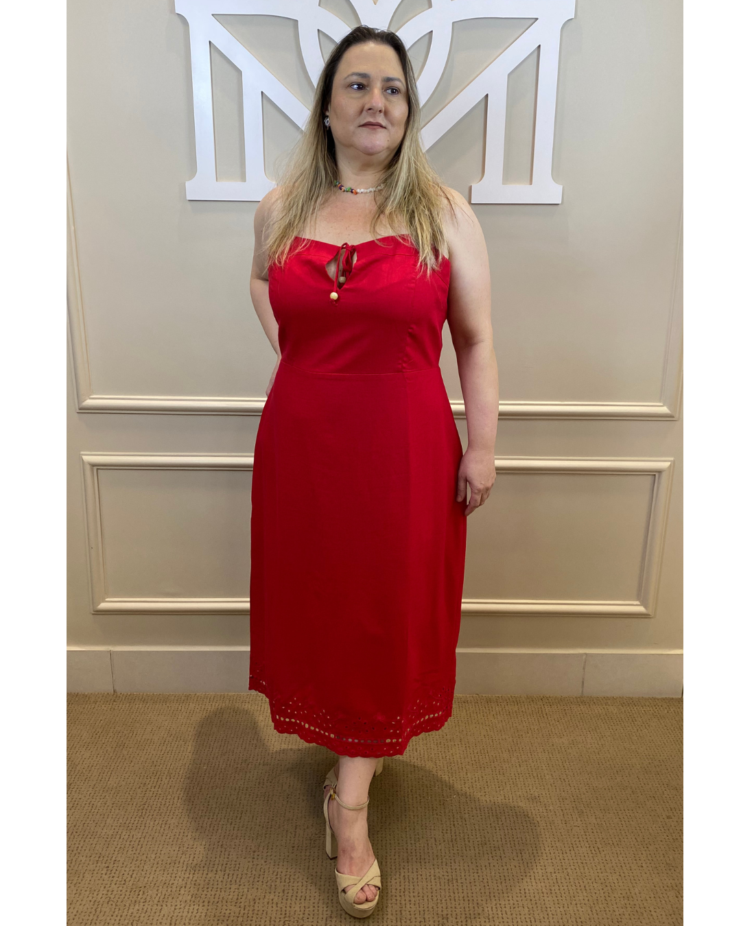 Vestido midi linho guipir barra/laço - Temaplus