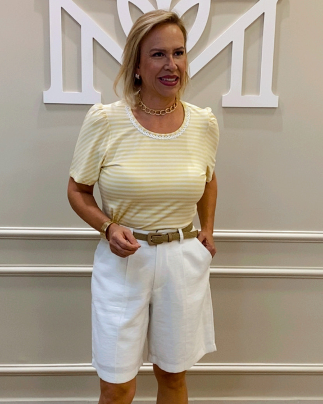 Blusa amarela/off listra decote guipir