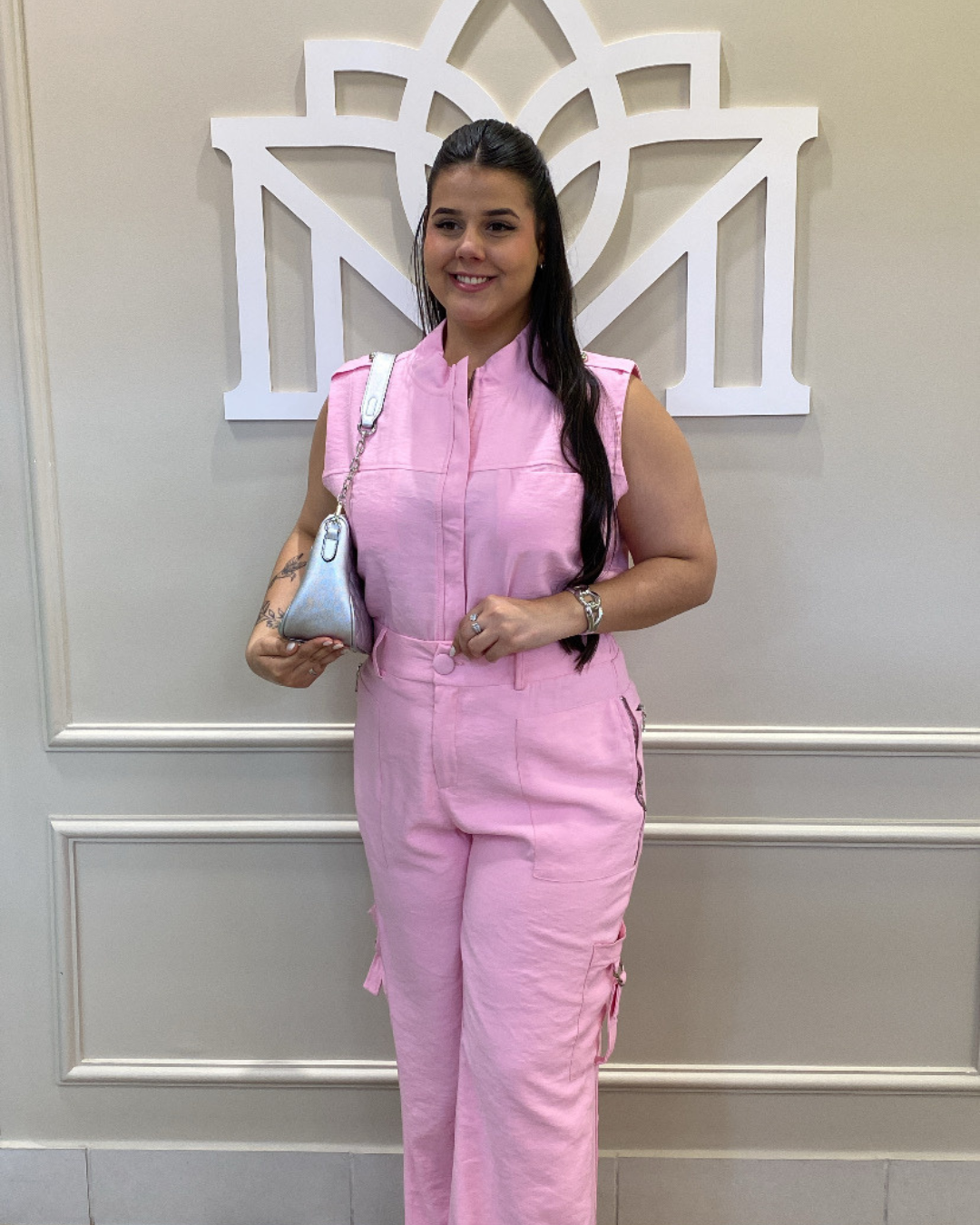 Conjunto calça alfaiataria rosa casaquinho