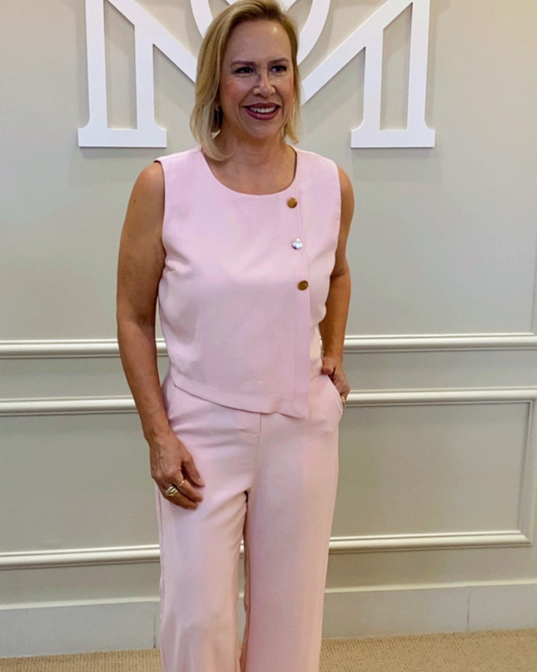 Conjunto de alfaiataria rosa