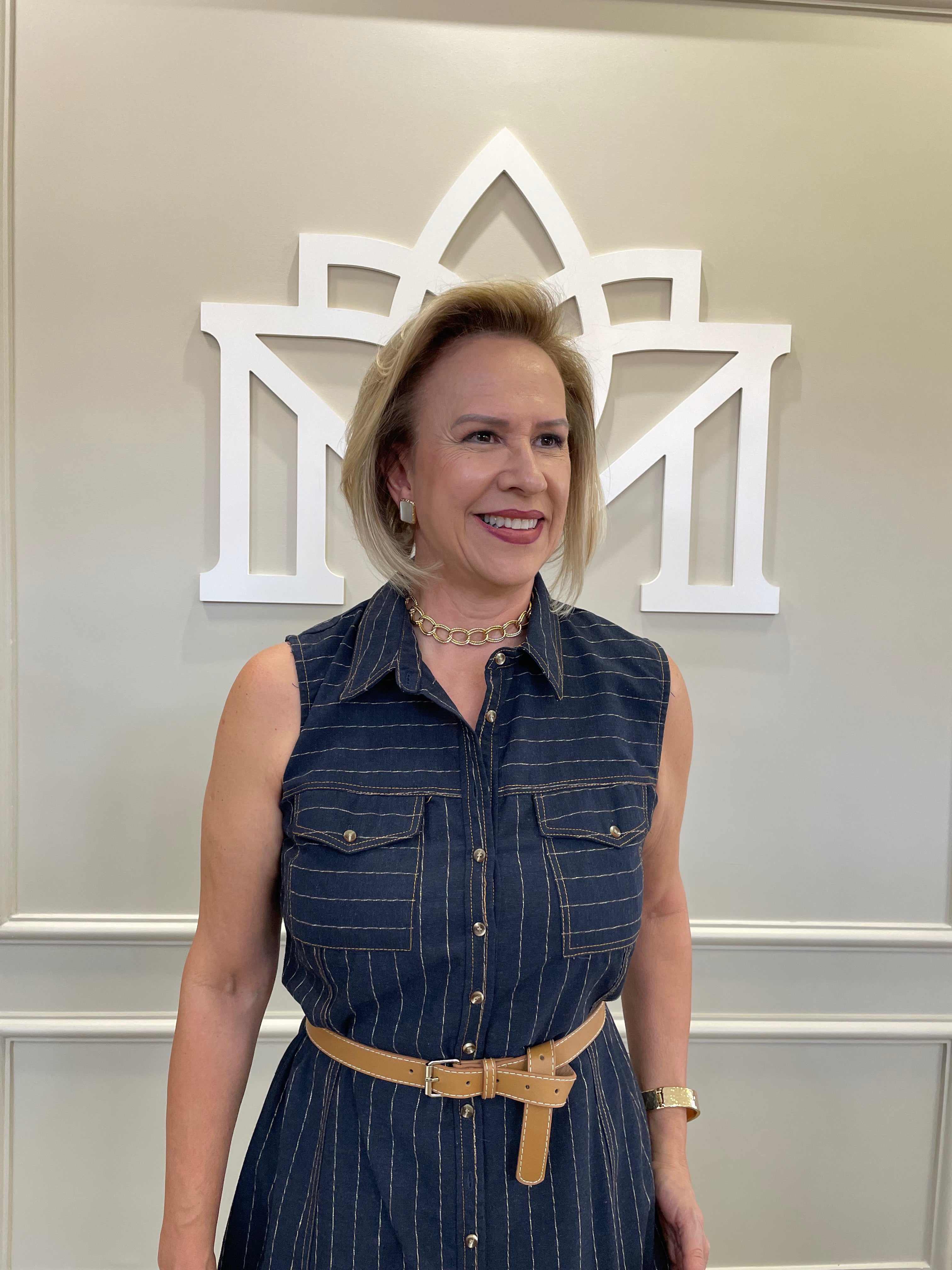 Chamisie midi marinho riscadinho bege