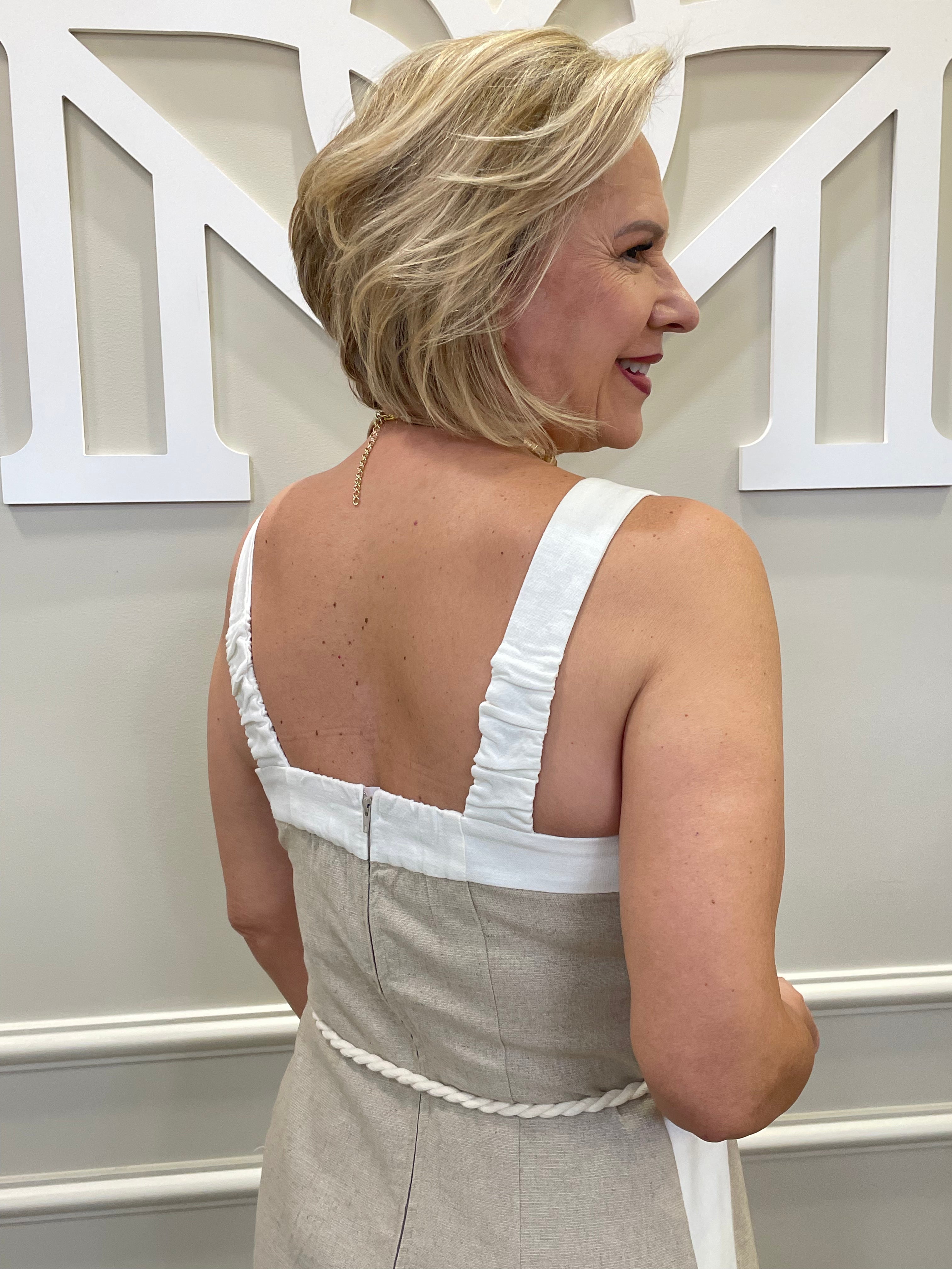 Vestido midi linho natural faixa off - Seiki