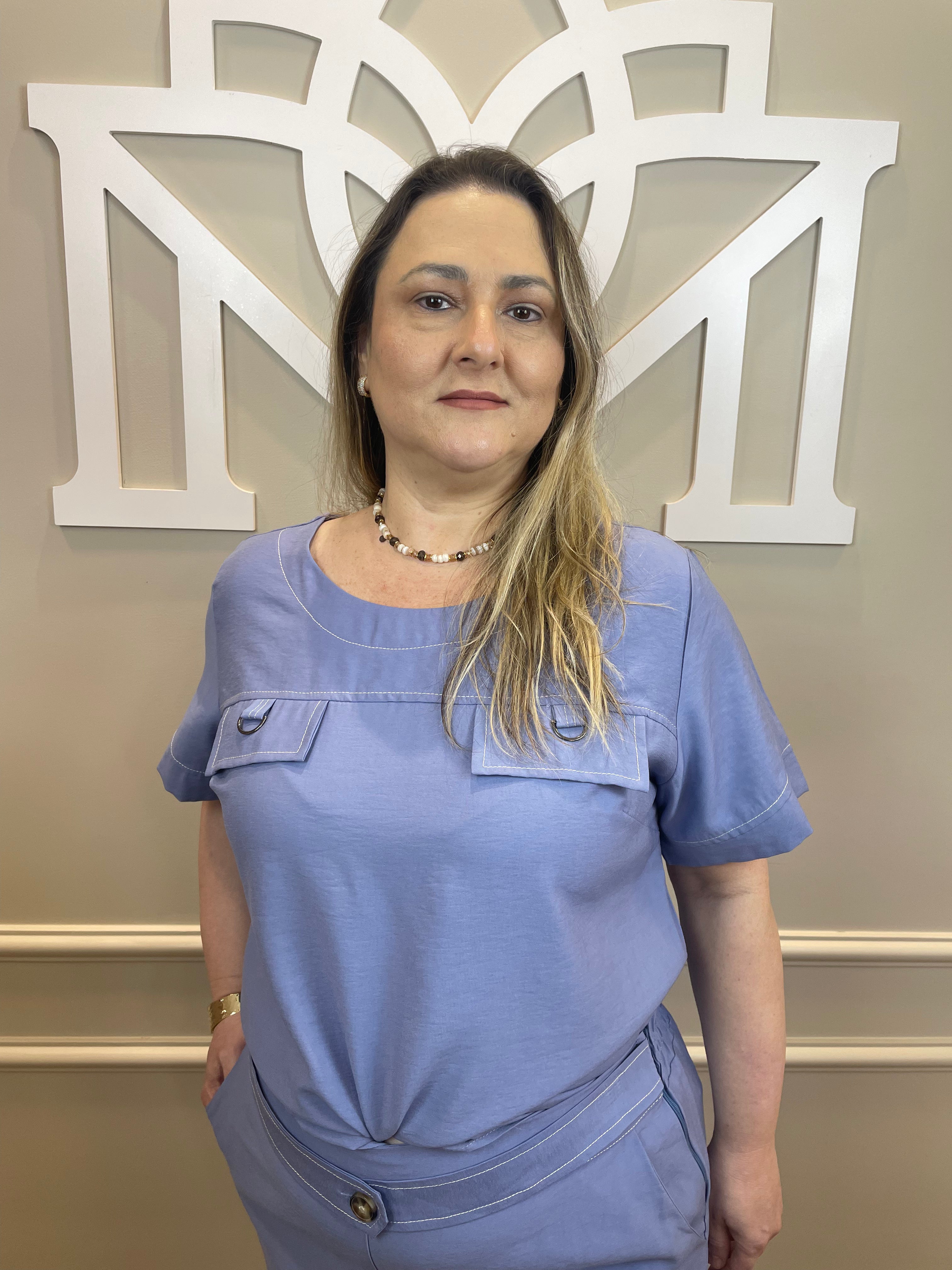 Conjunto calça alfaiataria azul metal