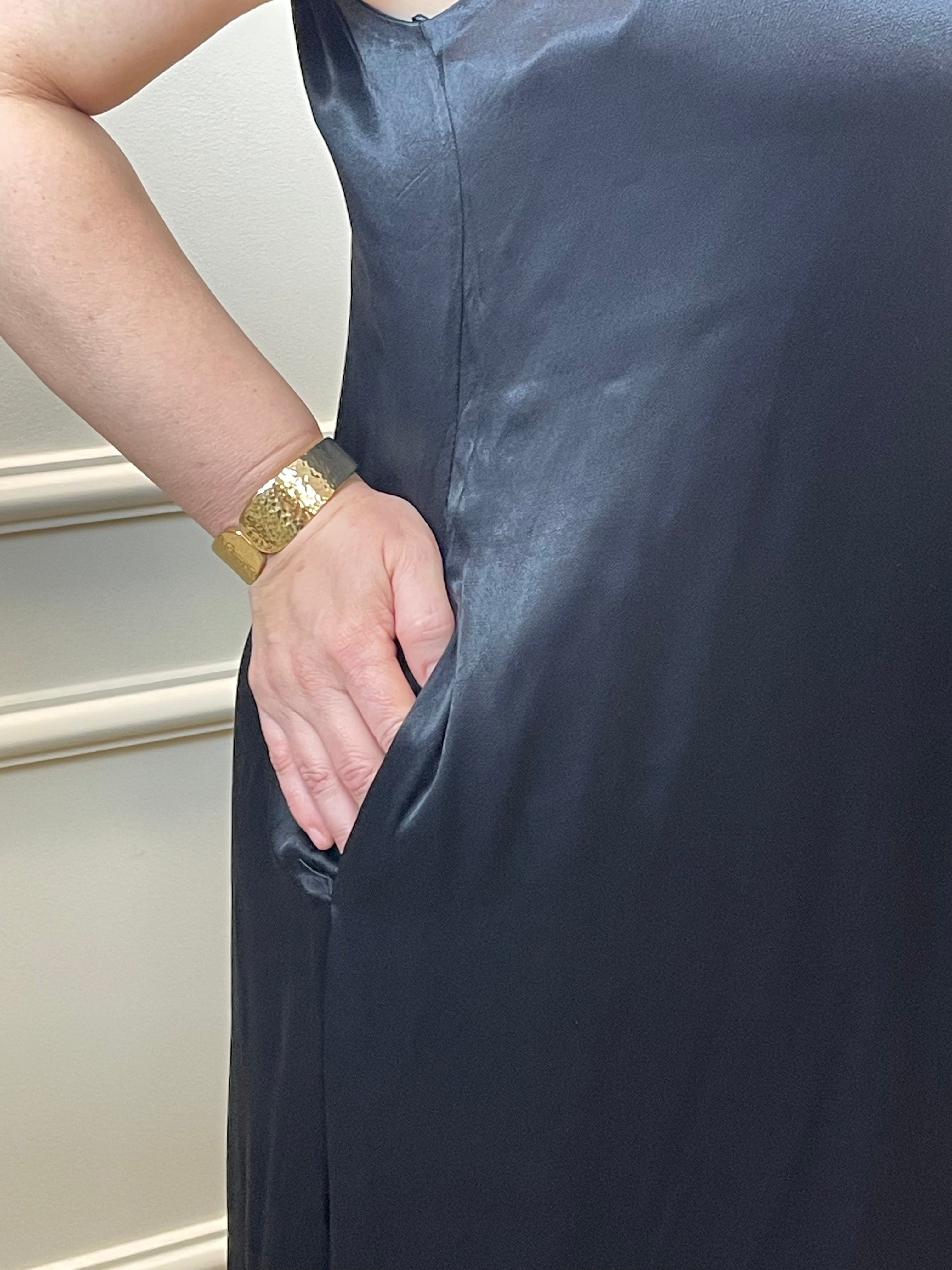 Vestido midi preto cava americana - Seiki