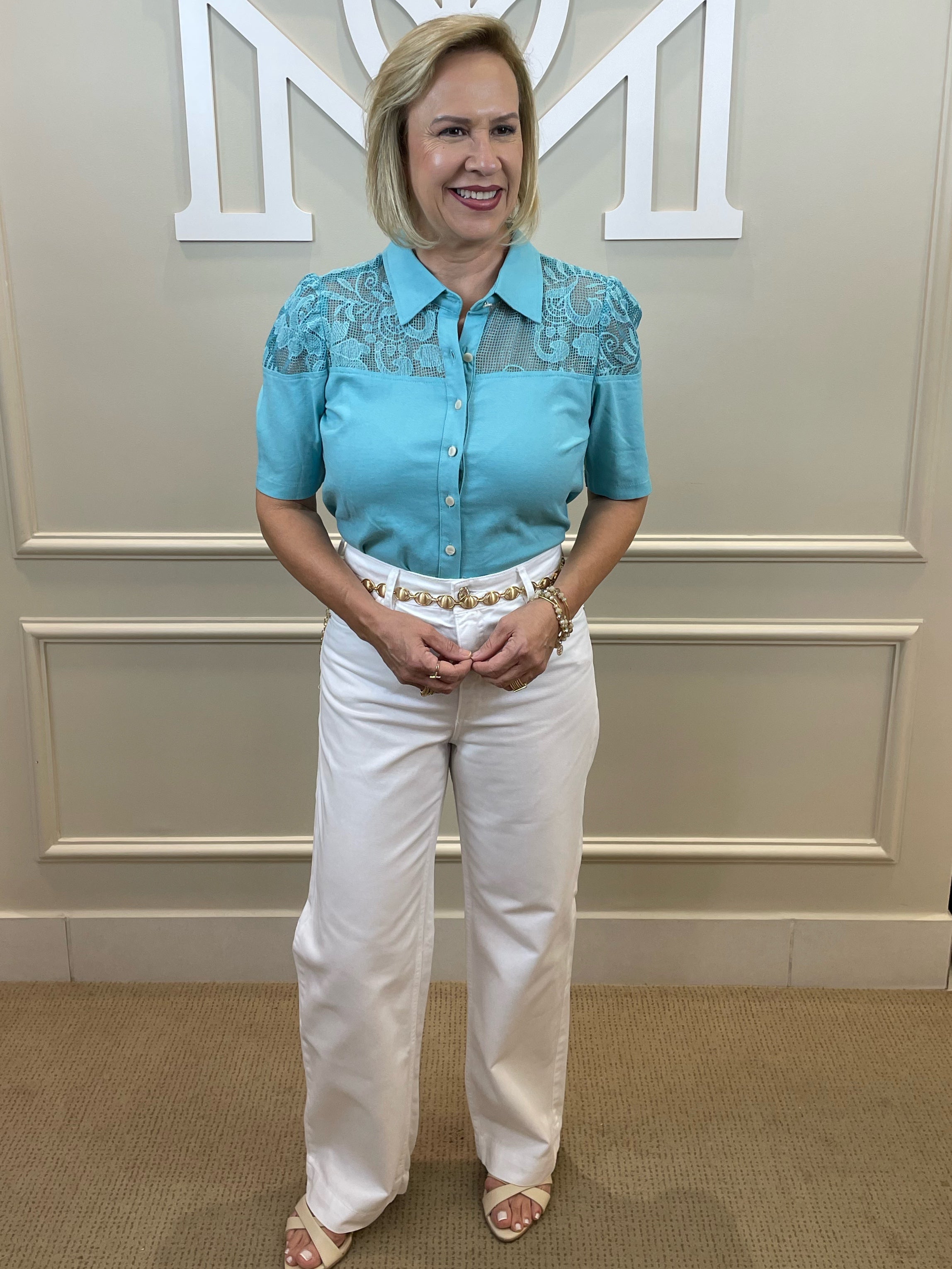 Camisa cropped linho guipir  - Cora