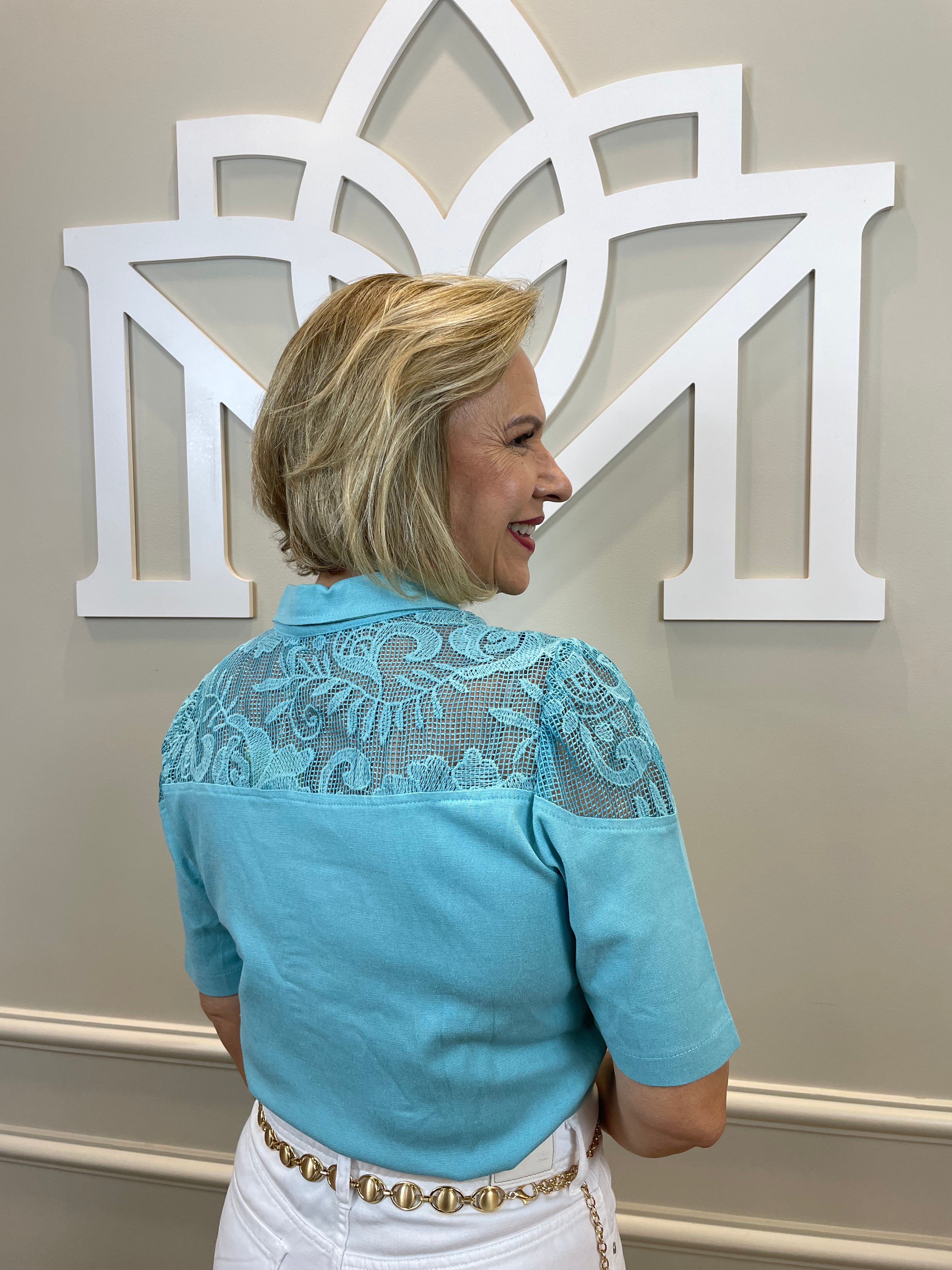 Camisa cropped linho guipir  - Cora