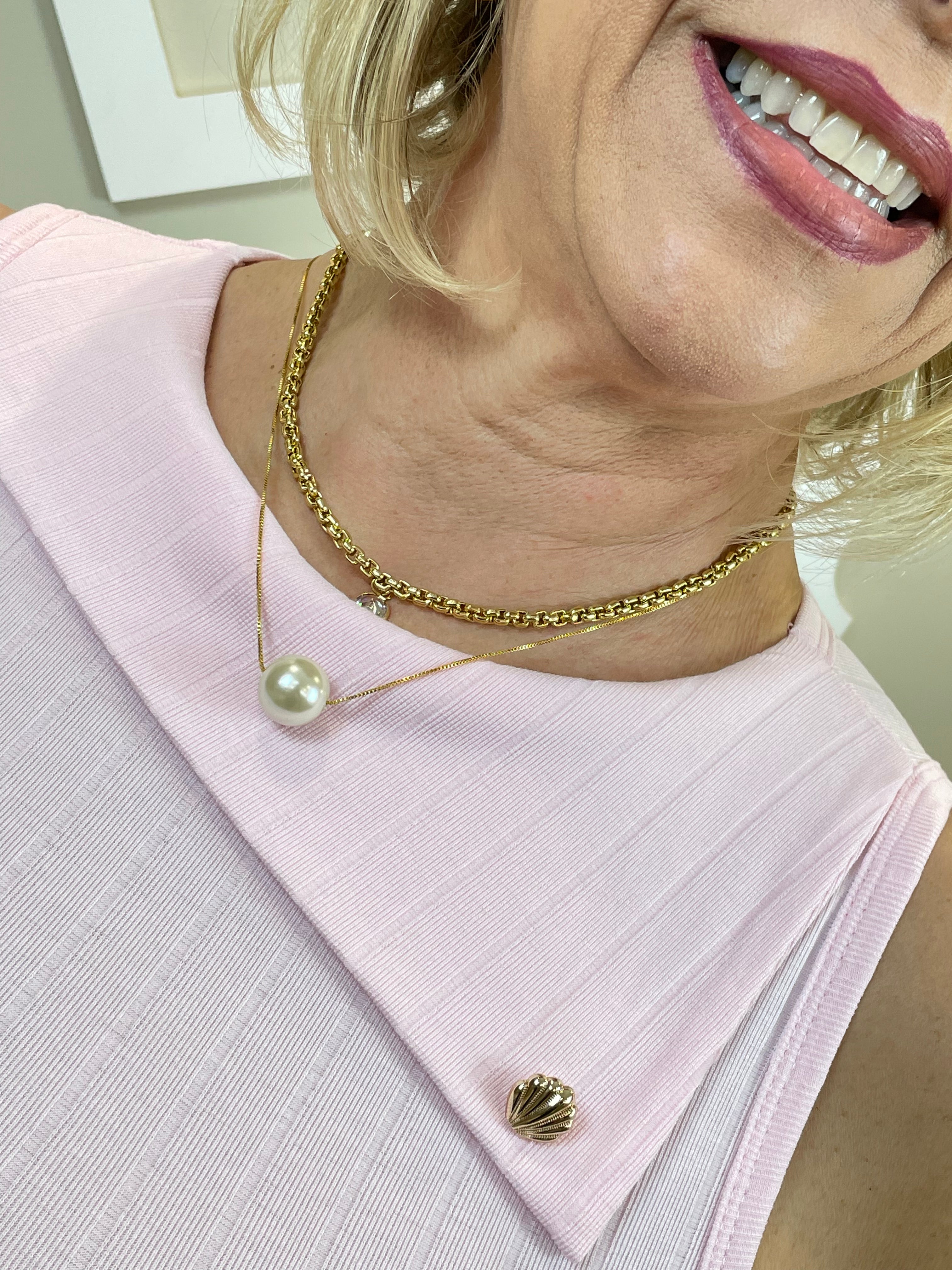 Blusa canelada rosa pala botão