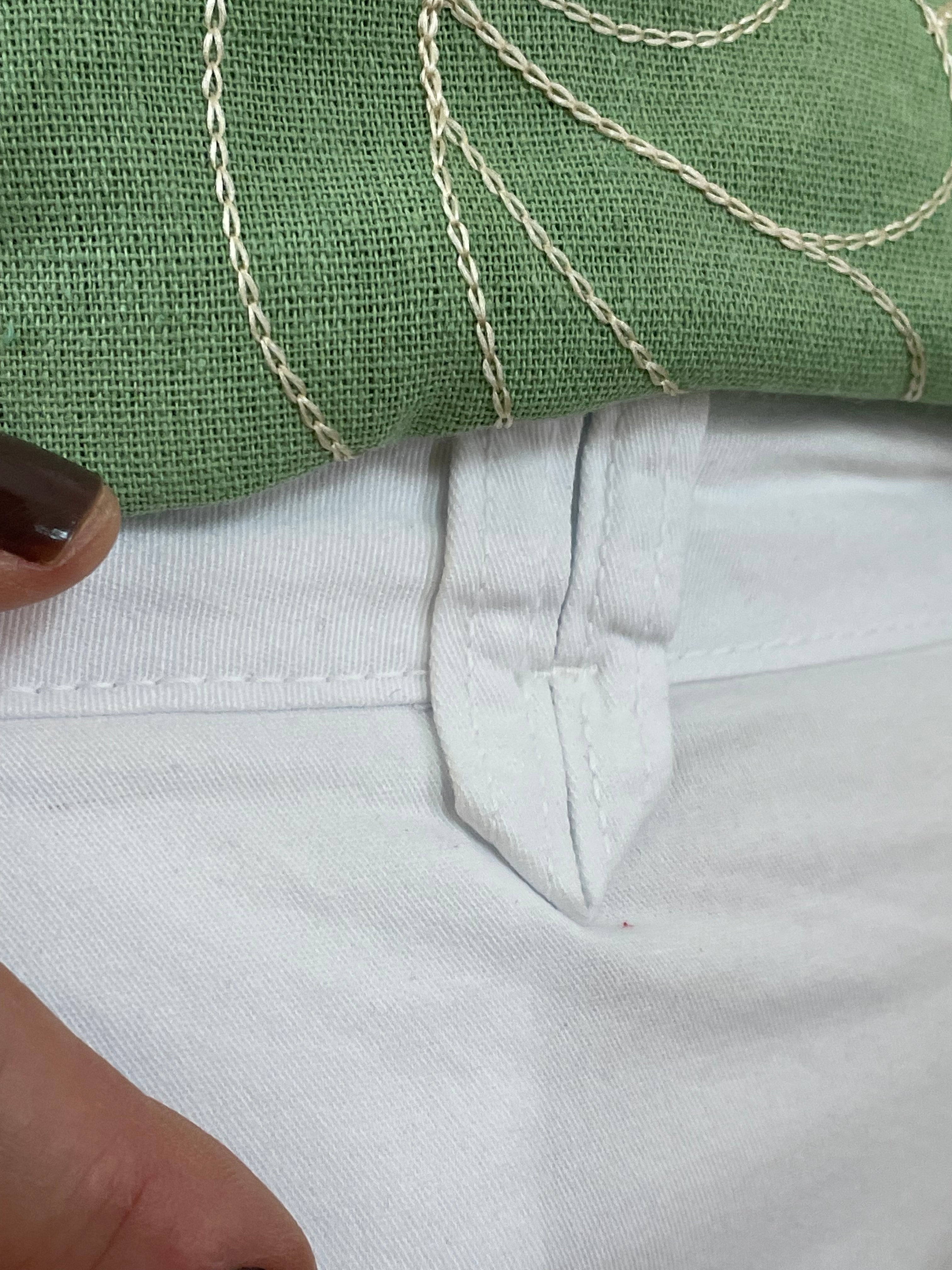 Capri branca sarja bolso faca - Zampers