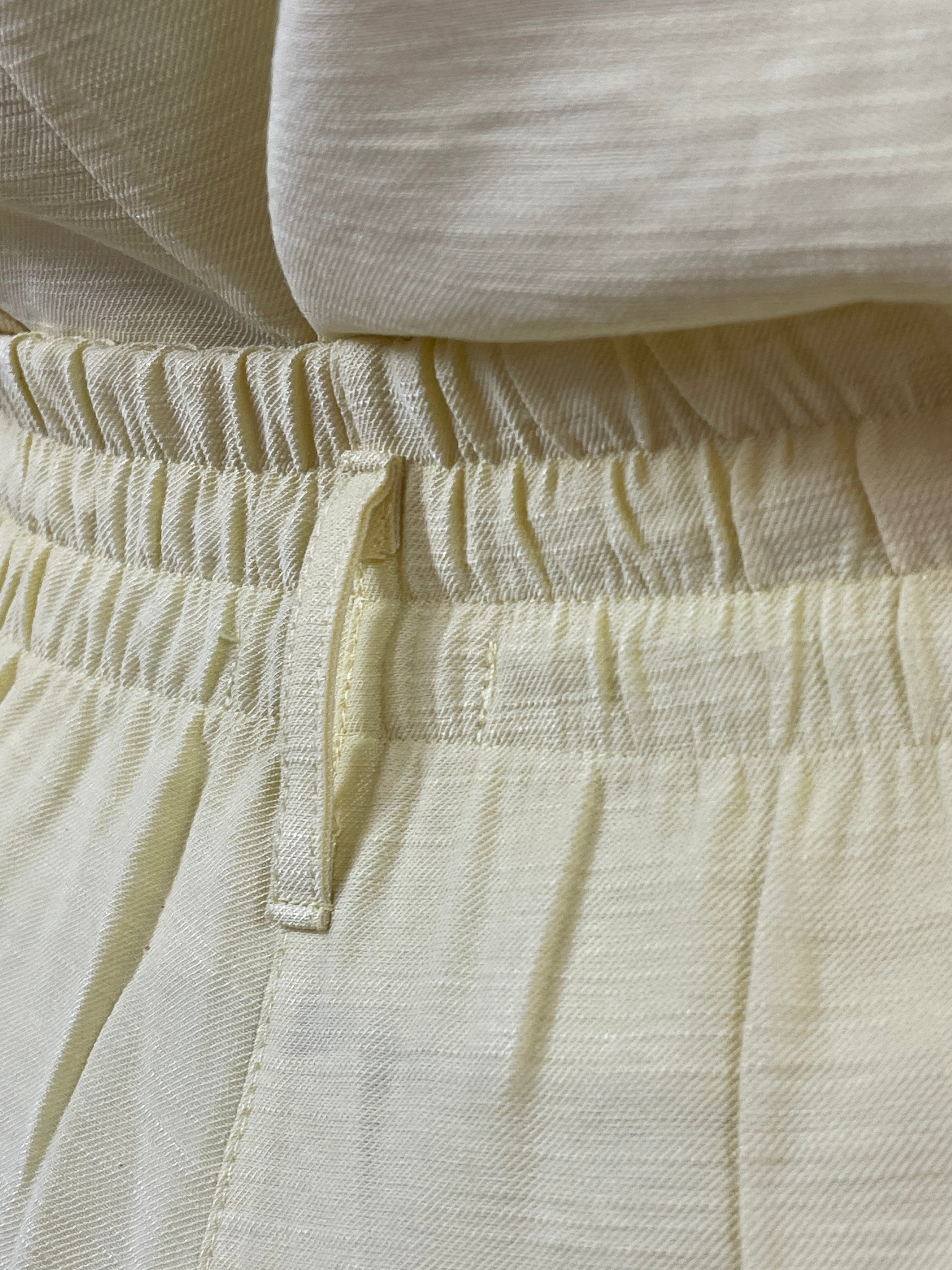 Conjunto calça/blusa amarelo decote botões