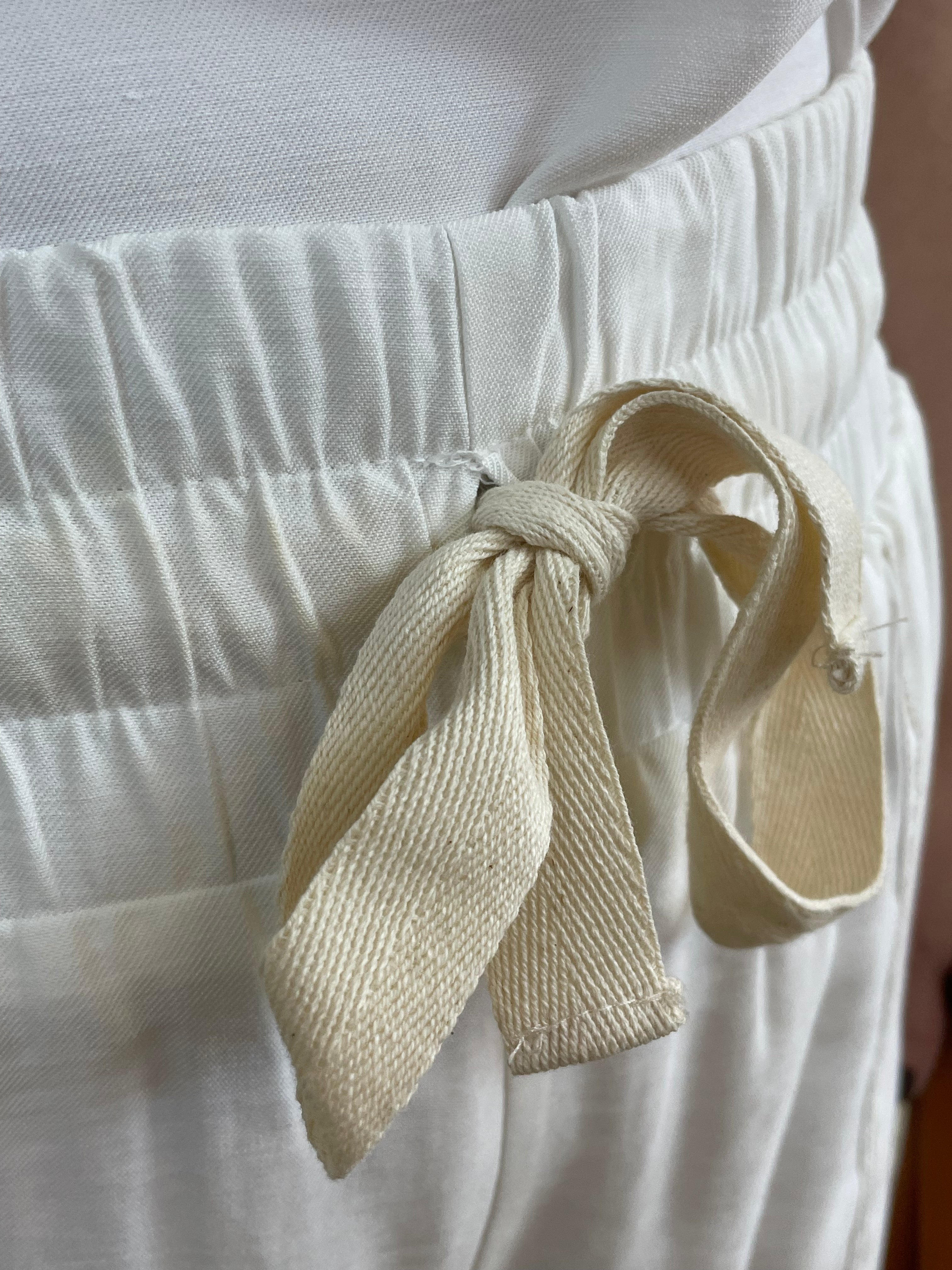 Conjunto blusa e bermuda off pesponto marrom