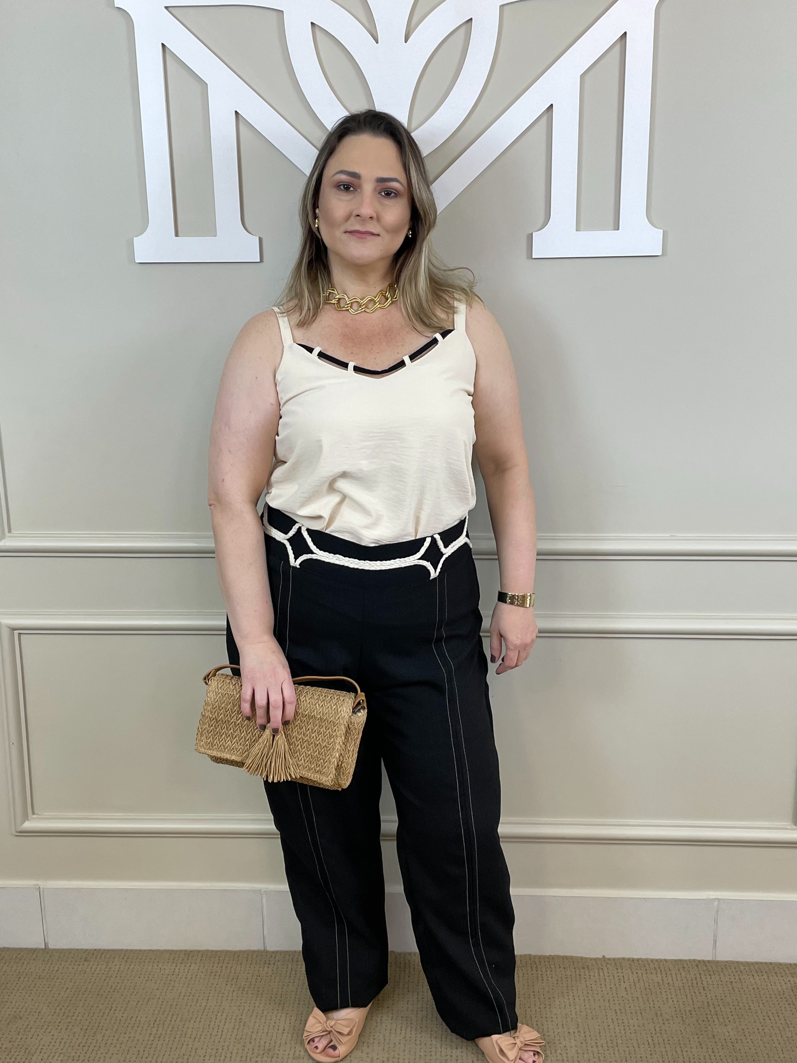 Conjunto calça alfaiataria preto cós