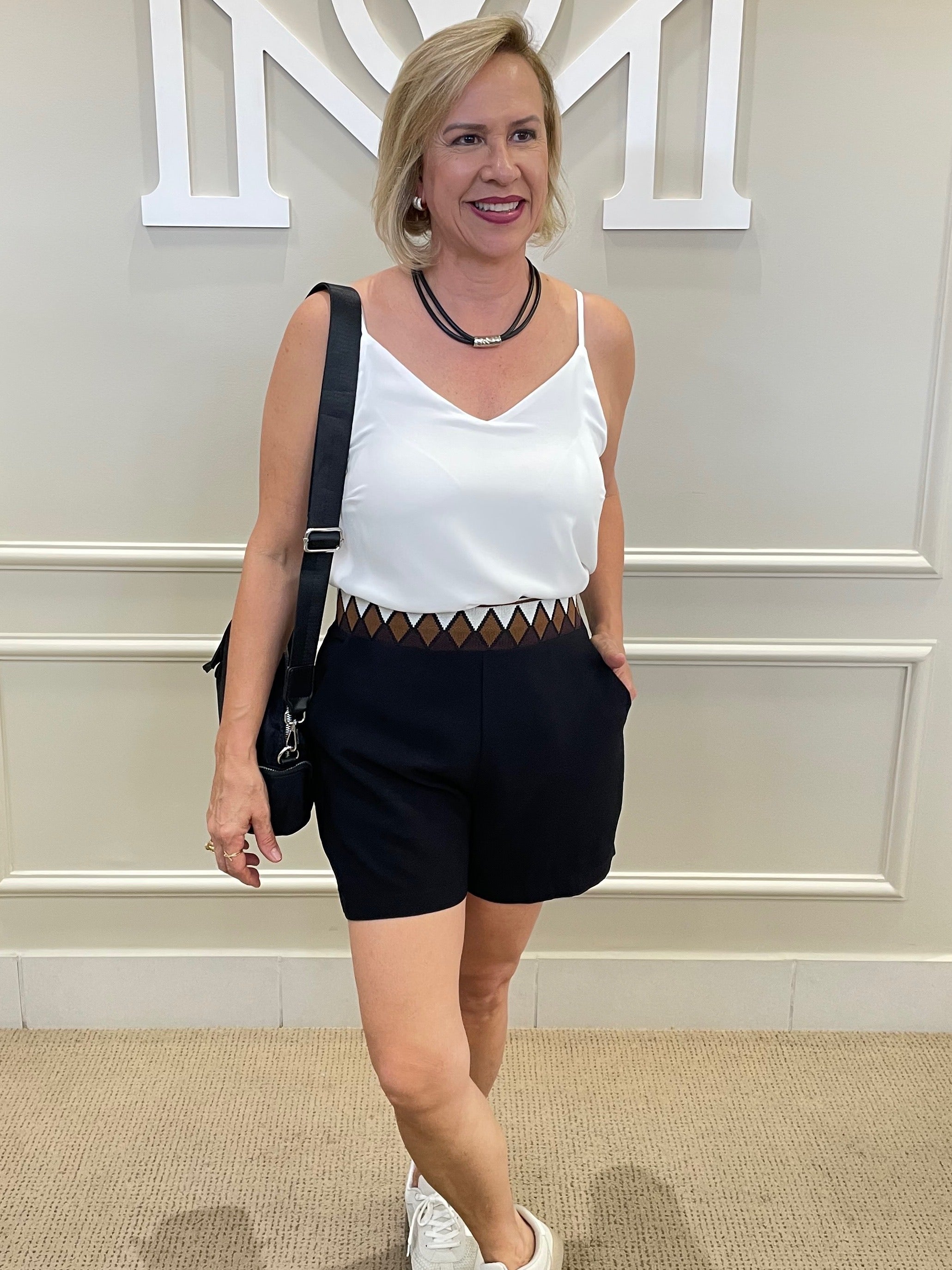 Short preto cós ribana