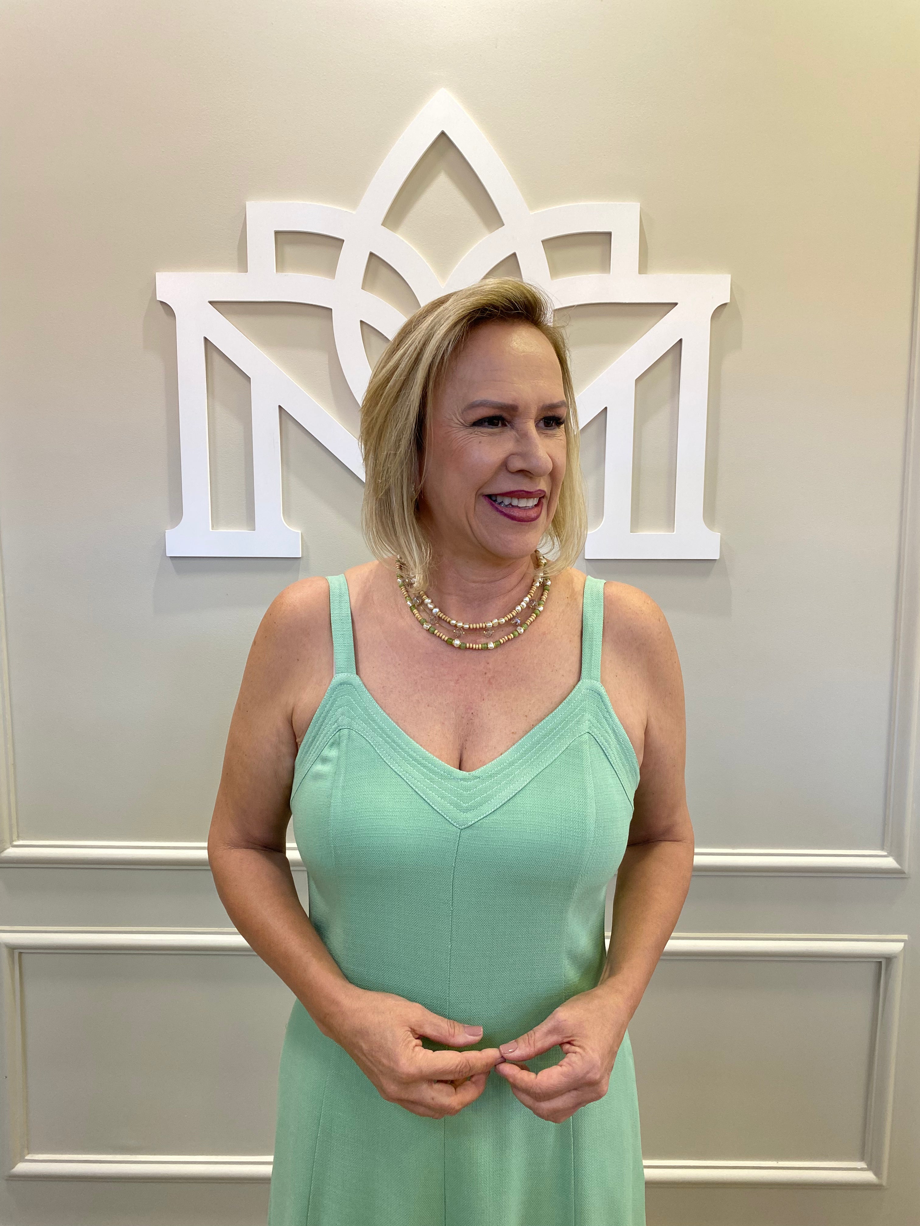 Vestido midi pistache decote pesponto - Seiki