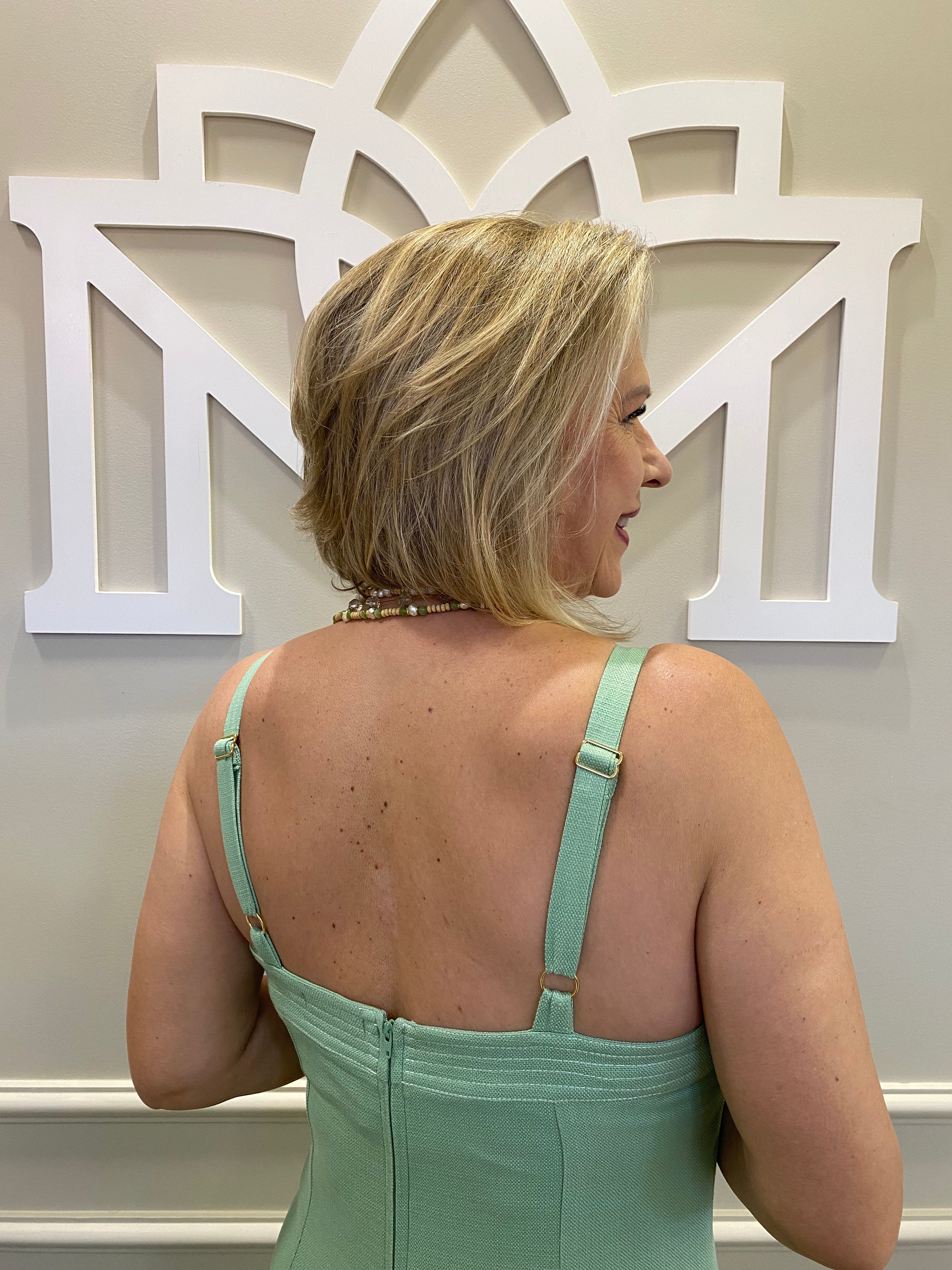 Vestido midi pistache decote pesponto - Seiki