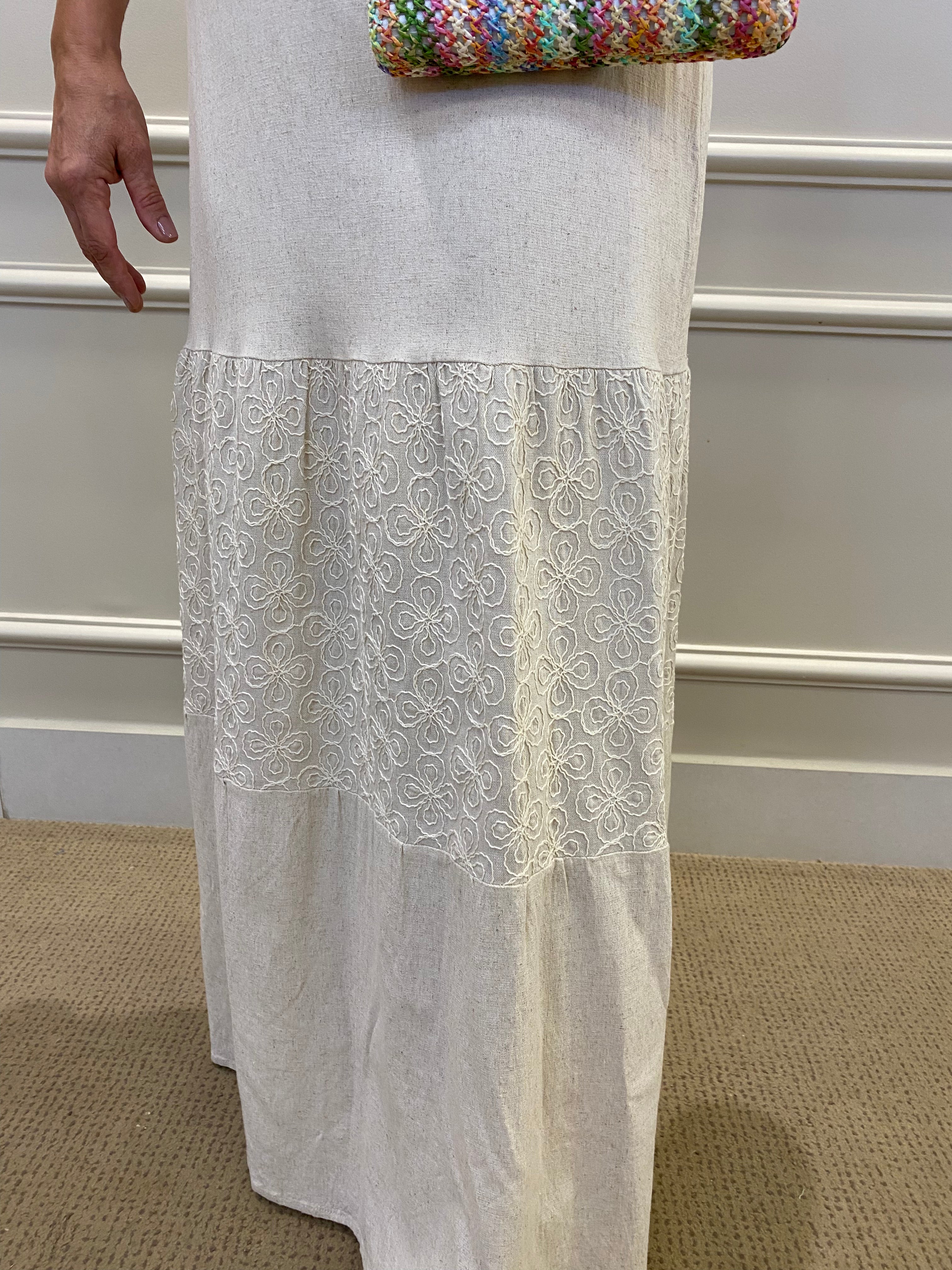 Vestido longo linho natural bordado