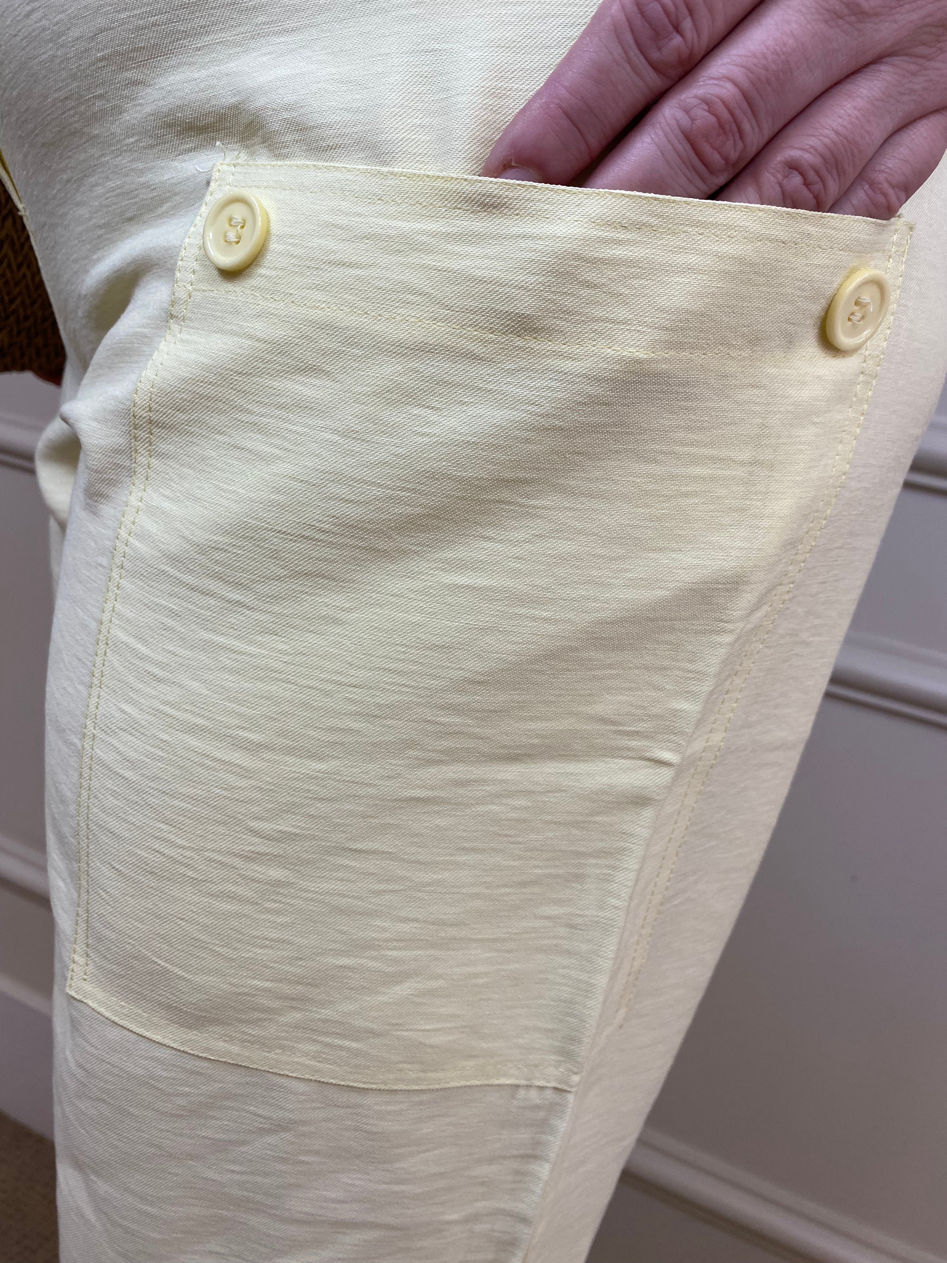 Conjunto capri/colete amarelo - Elabel