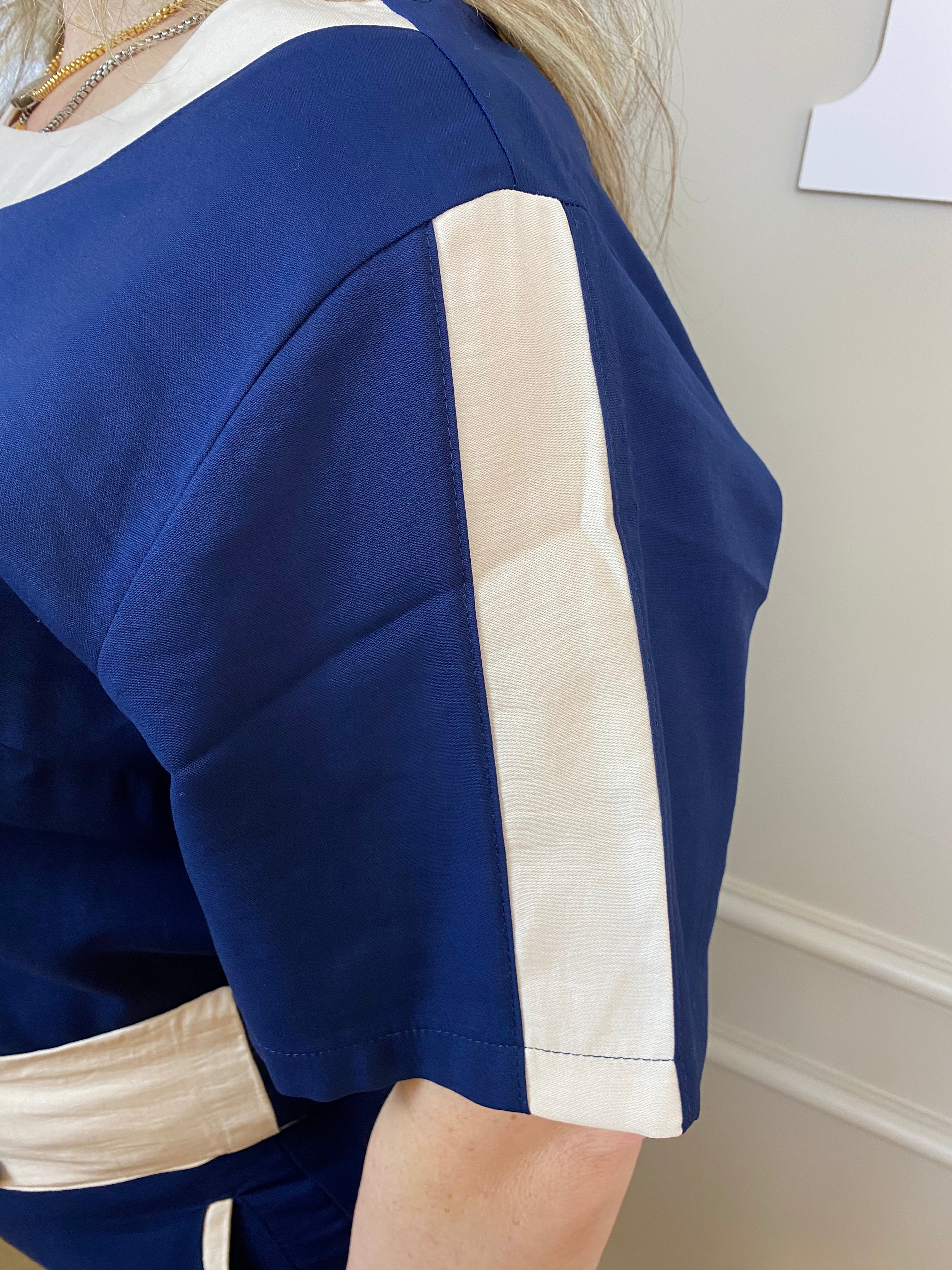 Conjunto calça alfaiataria marinho faixa