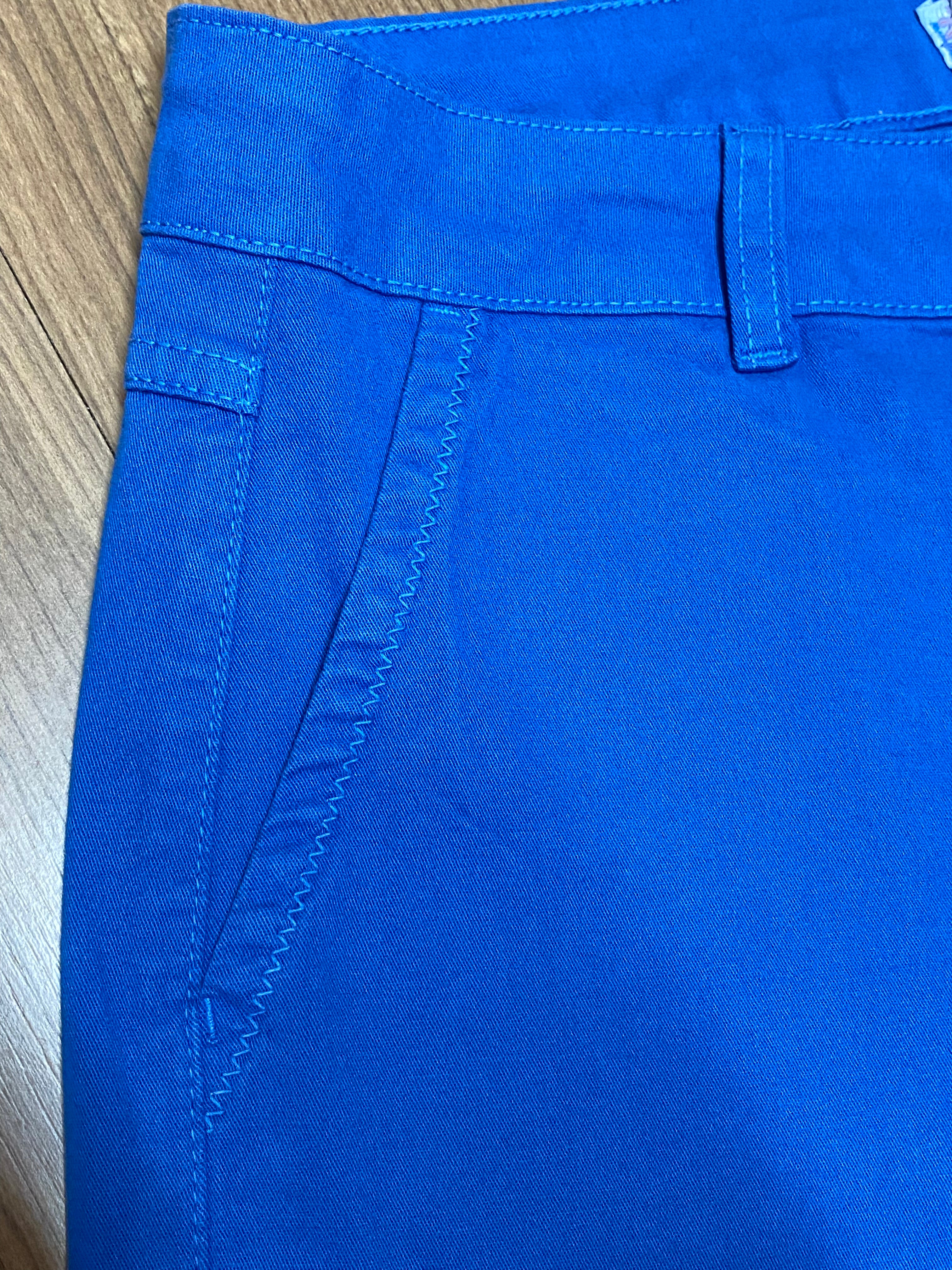 Bermuda sarja azul denin fivela cós - Zampers