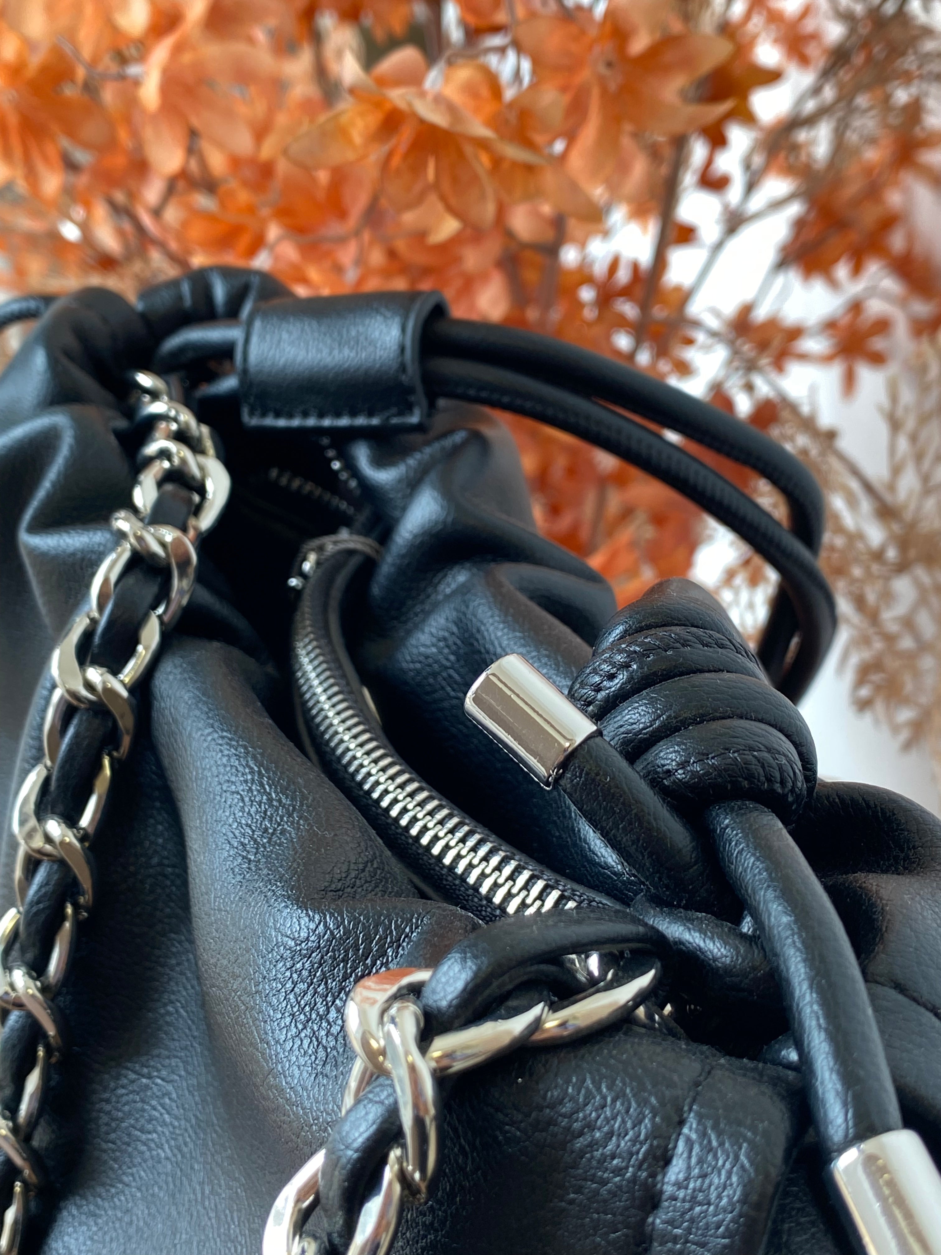 Bolsa preta corrente - Finder