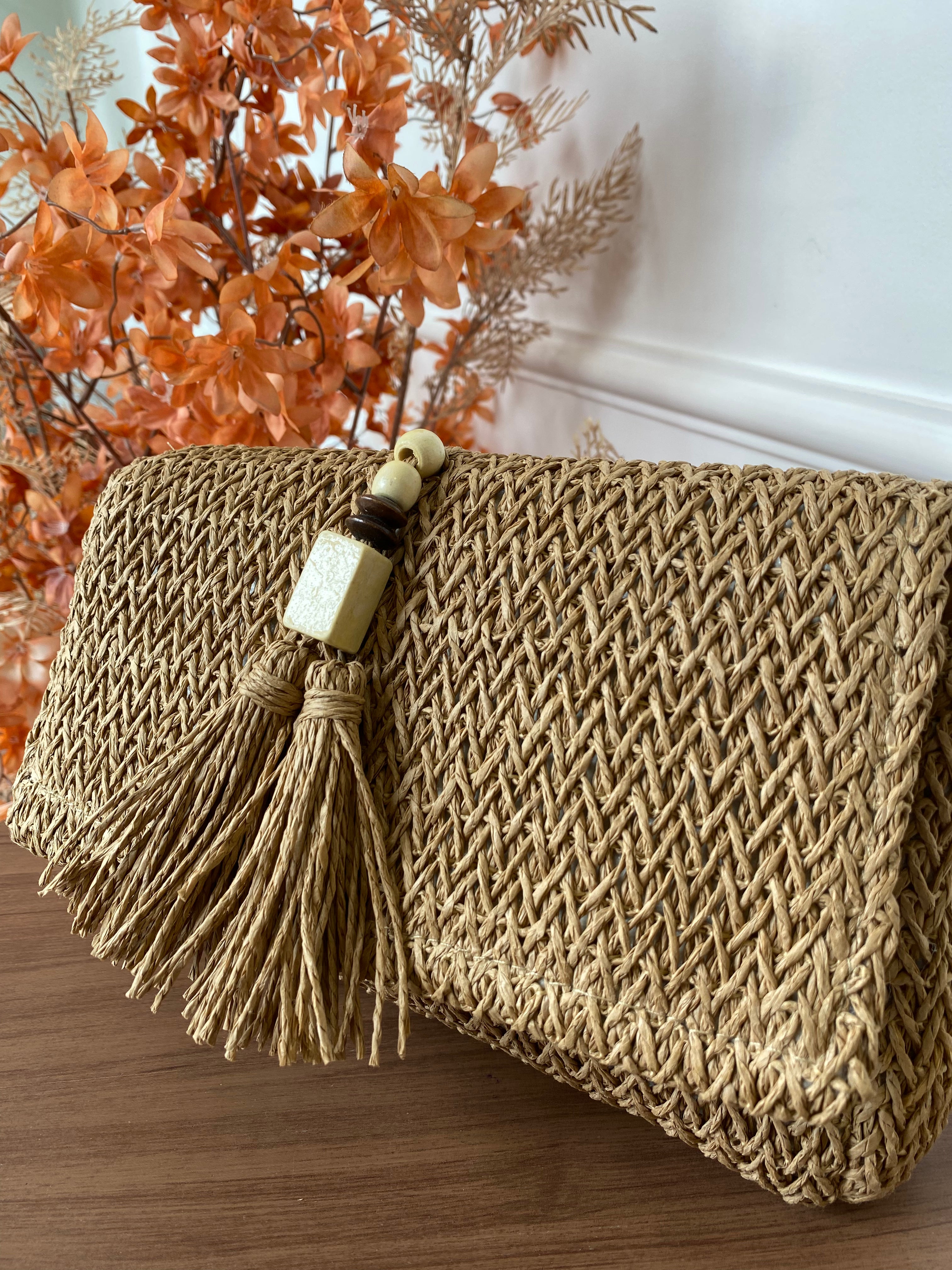 Bolsa palha tassel pequena