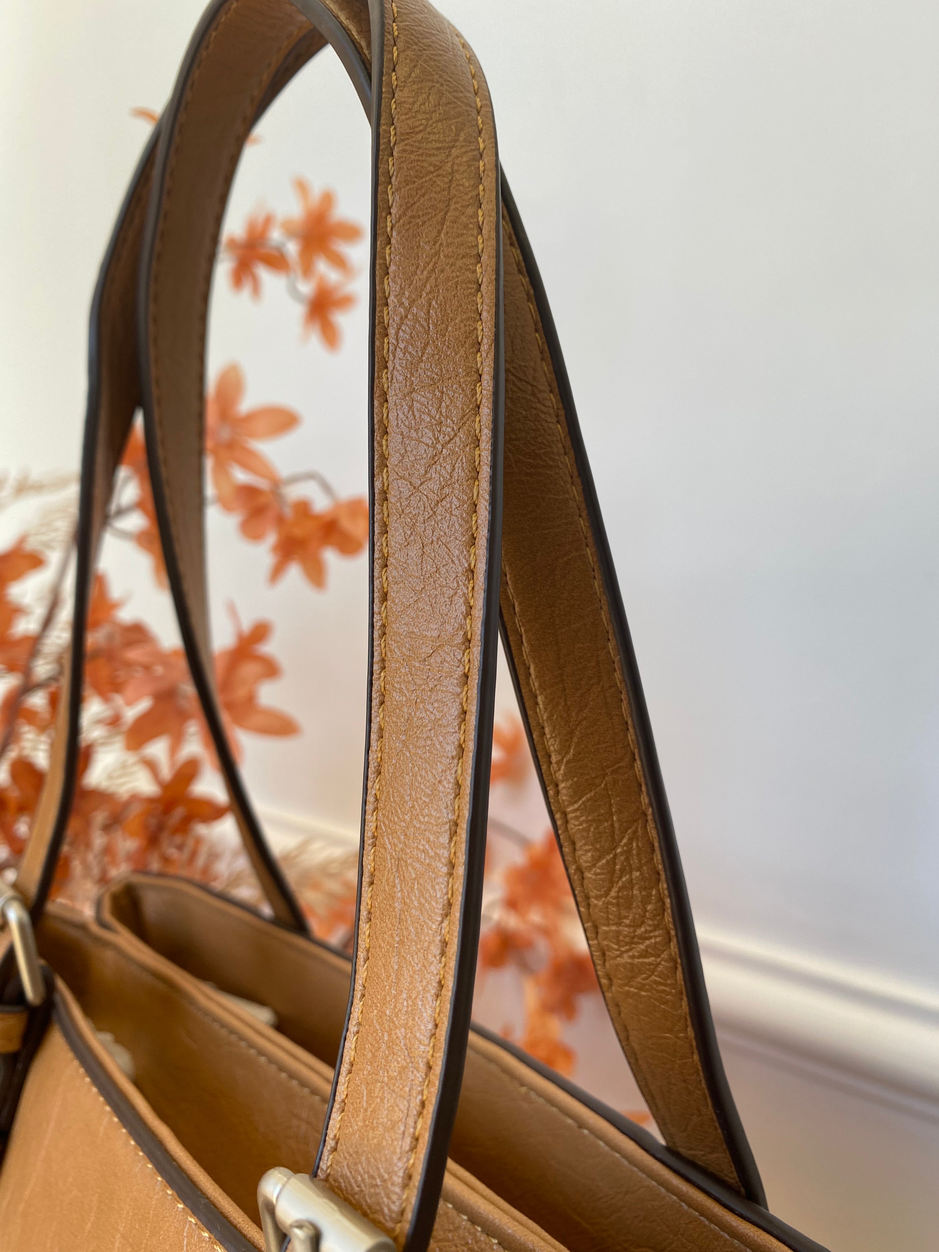 Bolsa caramelo dois zíper - Finder