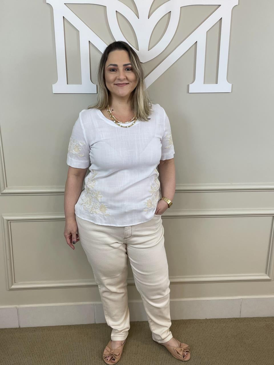 Blusa branca bordada manga/barra/off - Zampers